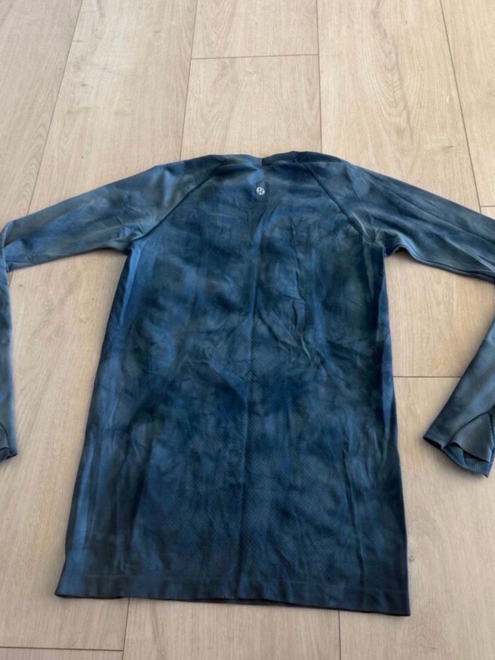 EUC Lululemon Swiftly Speed Long Sleeve Marble Dye Night Diver size 6 - Picture 2 of 7